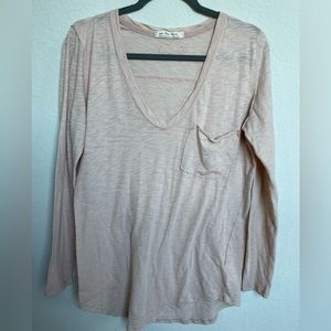 Mauve Free people/We The Free style v-neck long sleeve tshirt.